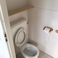 Vrijhangend toilet